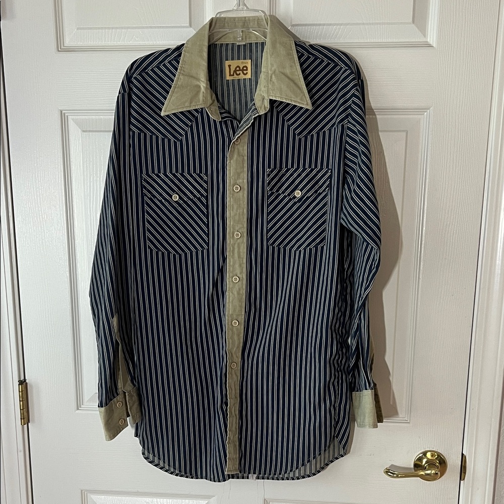 Vintage Lee Men's Western Blue and Tan‎ Contrast Striped Button Down Shirt, XL